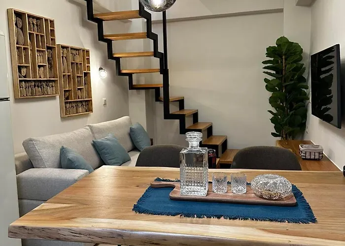 Mentha Luxury Home